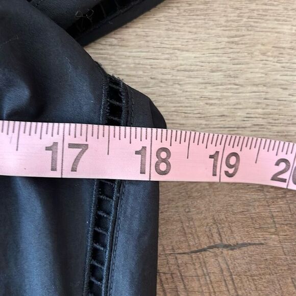 Theory Womens Off Shoulder Asymmetric Hem Midi Fit & Flare Dress Black Medium - Picture 7 of 8